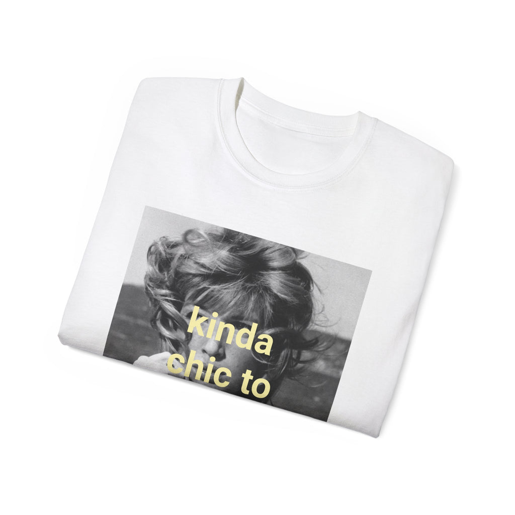 T shirt "Kinda Chic To Have Secrets"