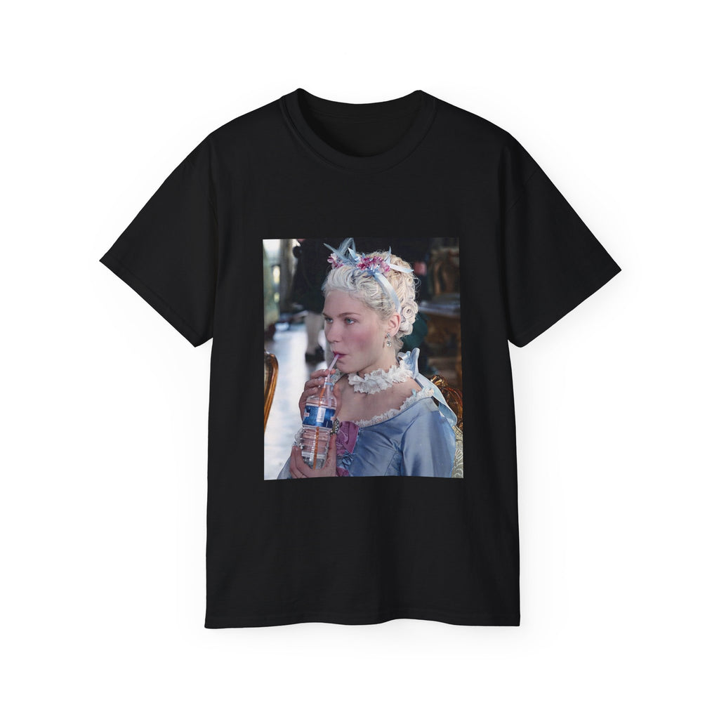 t-shirt unisexe 100% coton noir avec imprimé marie antoinette de sofia coppola par Atelier 20h20