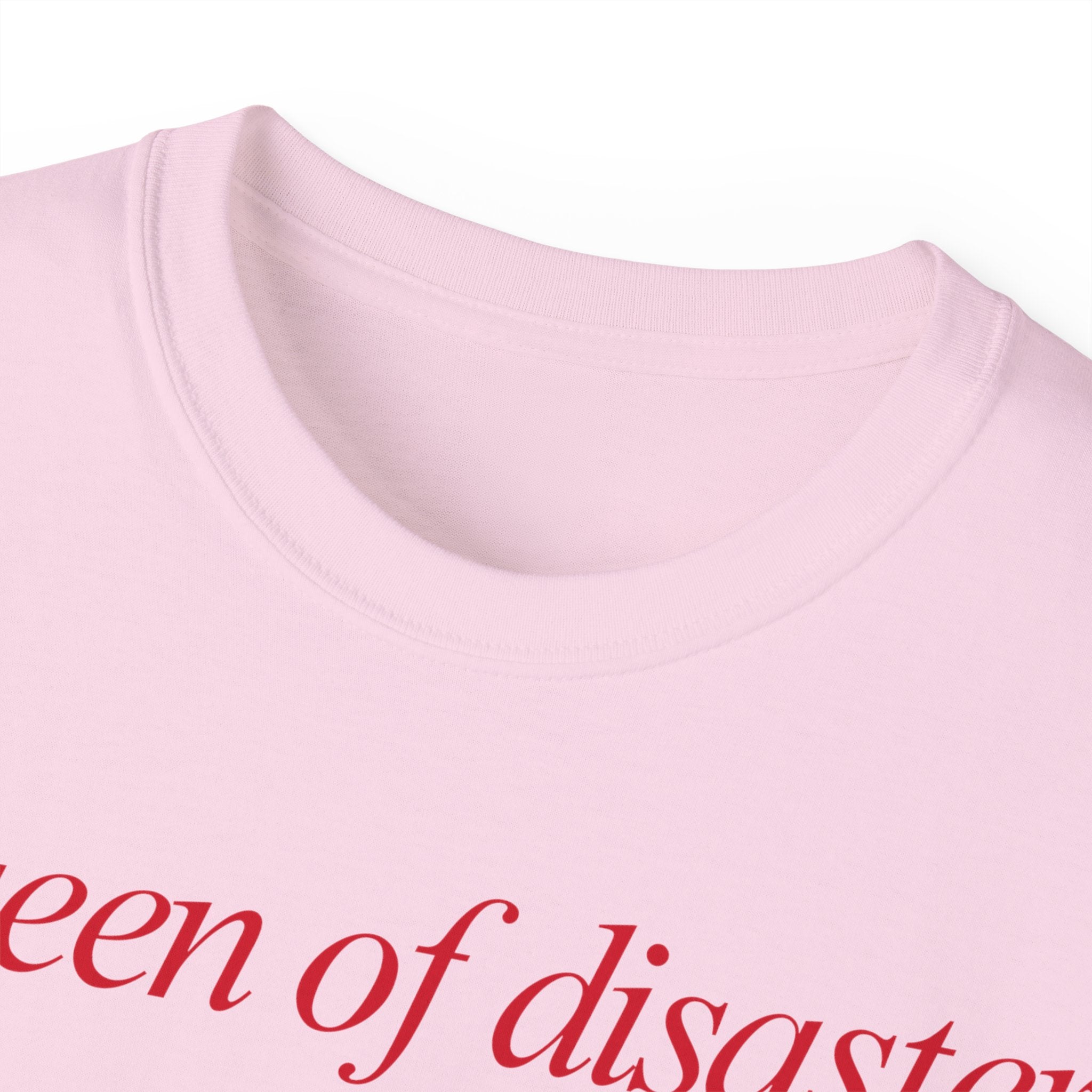 T-Shirt "Leo-Lion / Queen of disaster"