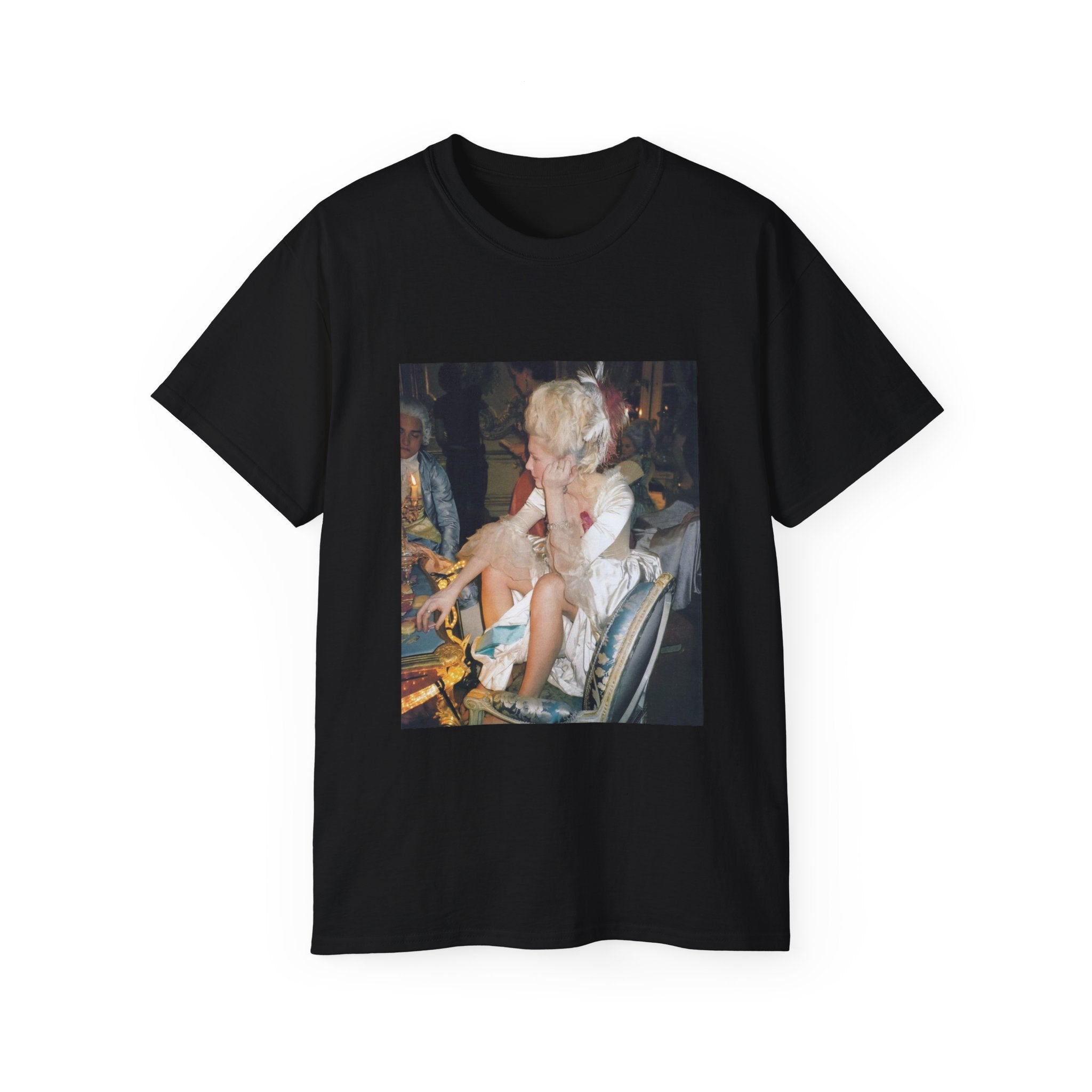 t-shirt unisexe 100% coton noir avec imprimé marie antoinette de sofia coppola par Atelier 20h20