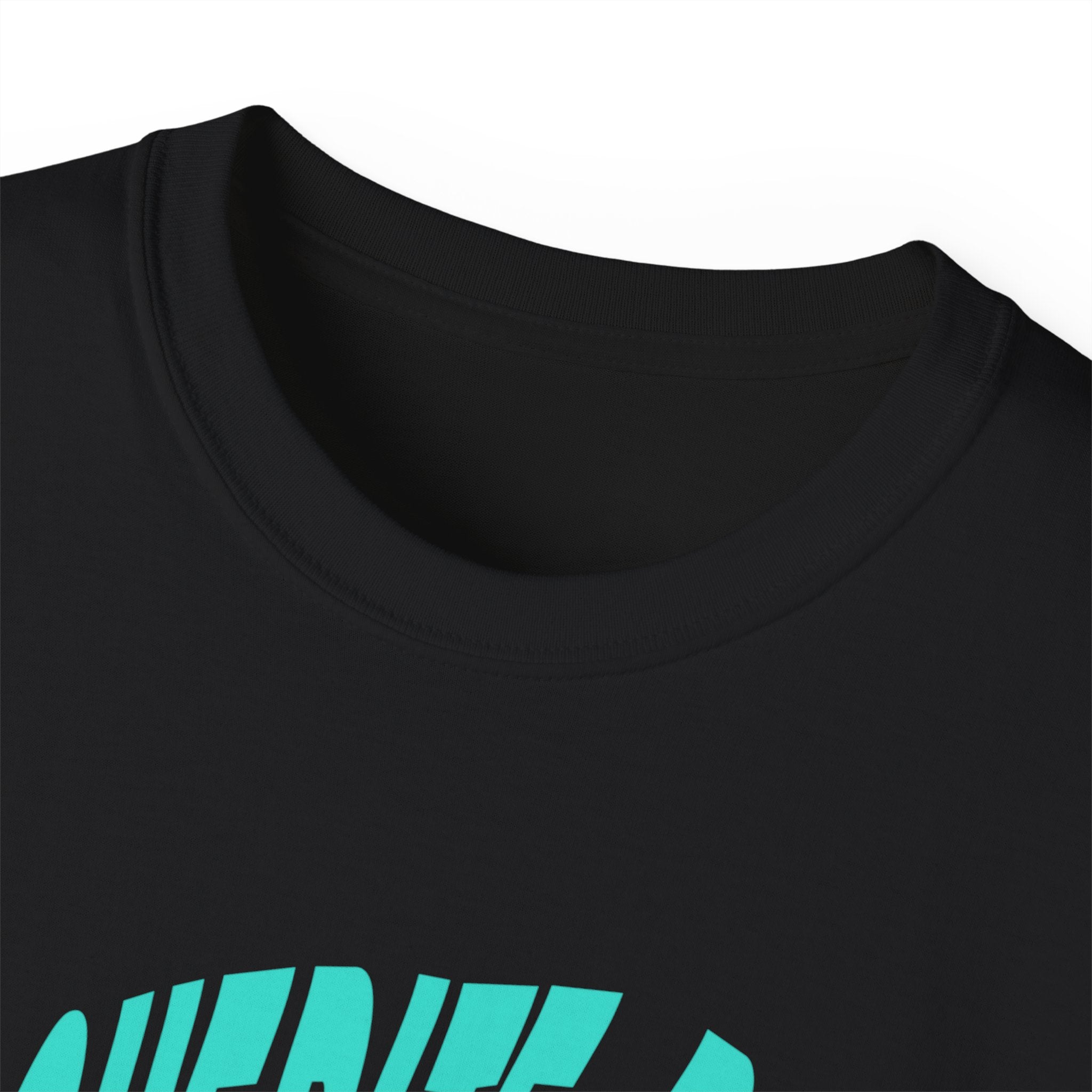 Marguerite Duras - Unisex Ultra Cotton Weiß, Schwarz, Blau oder Rosa T-Shirt