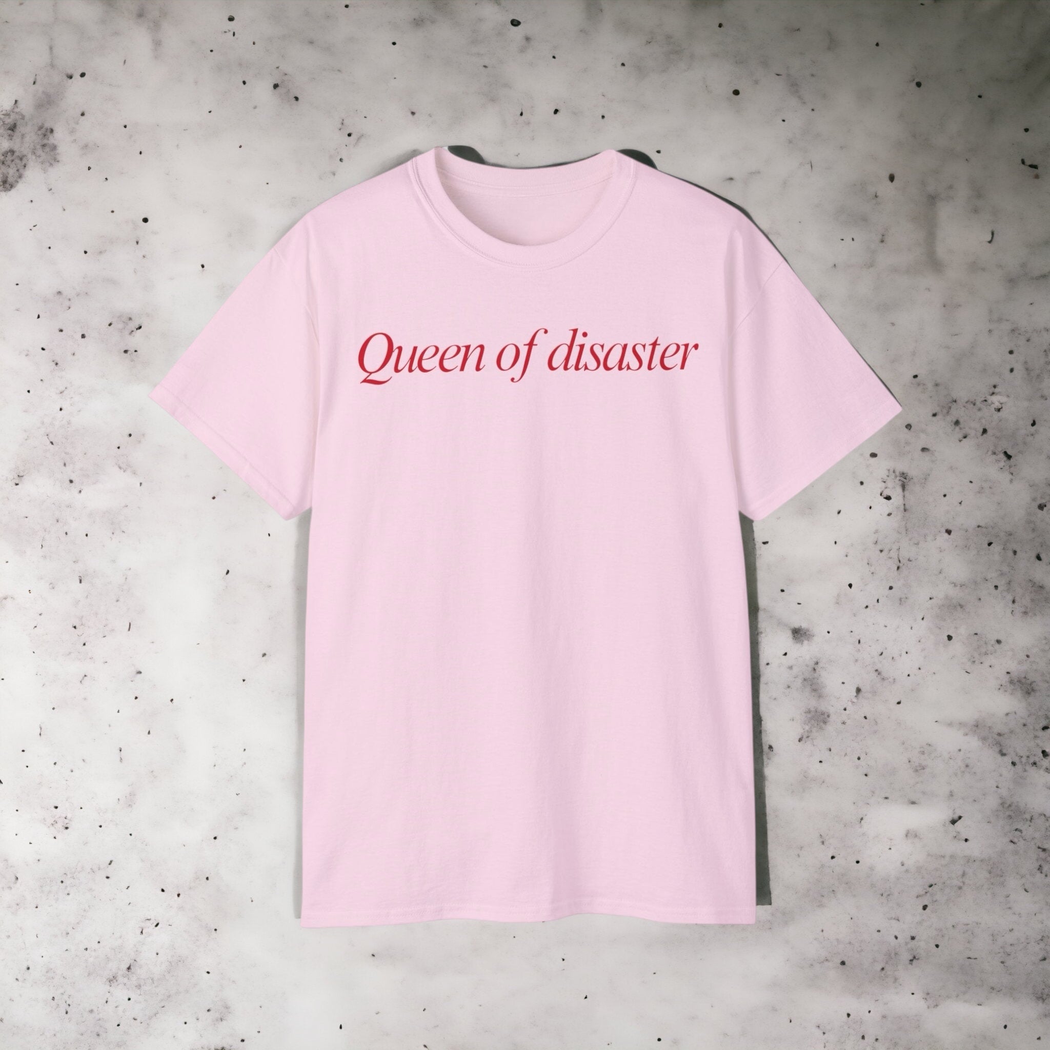 T-Shirt "Leo-Lion / Queen of disaster"