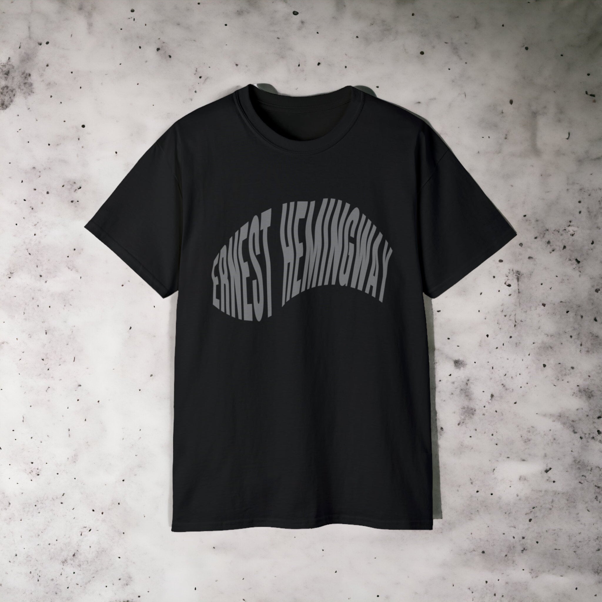 "Ernest Hemingway" T-shirt