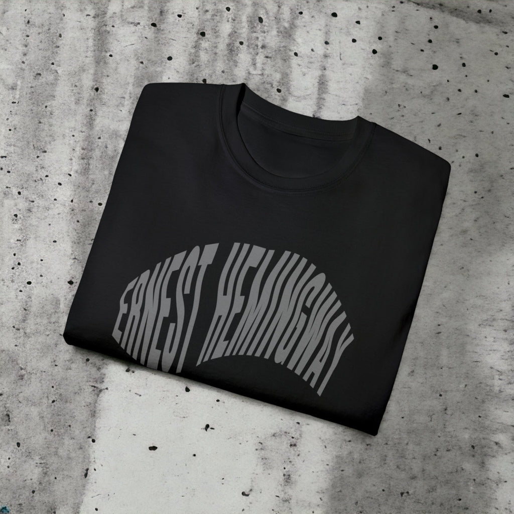 "Ernest Hemingway" T-shirt