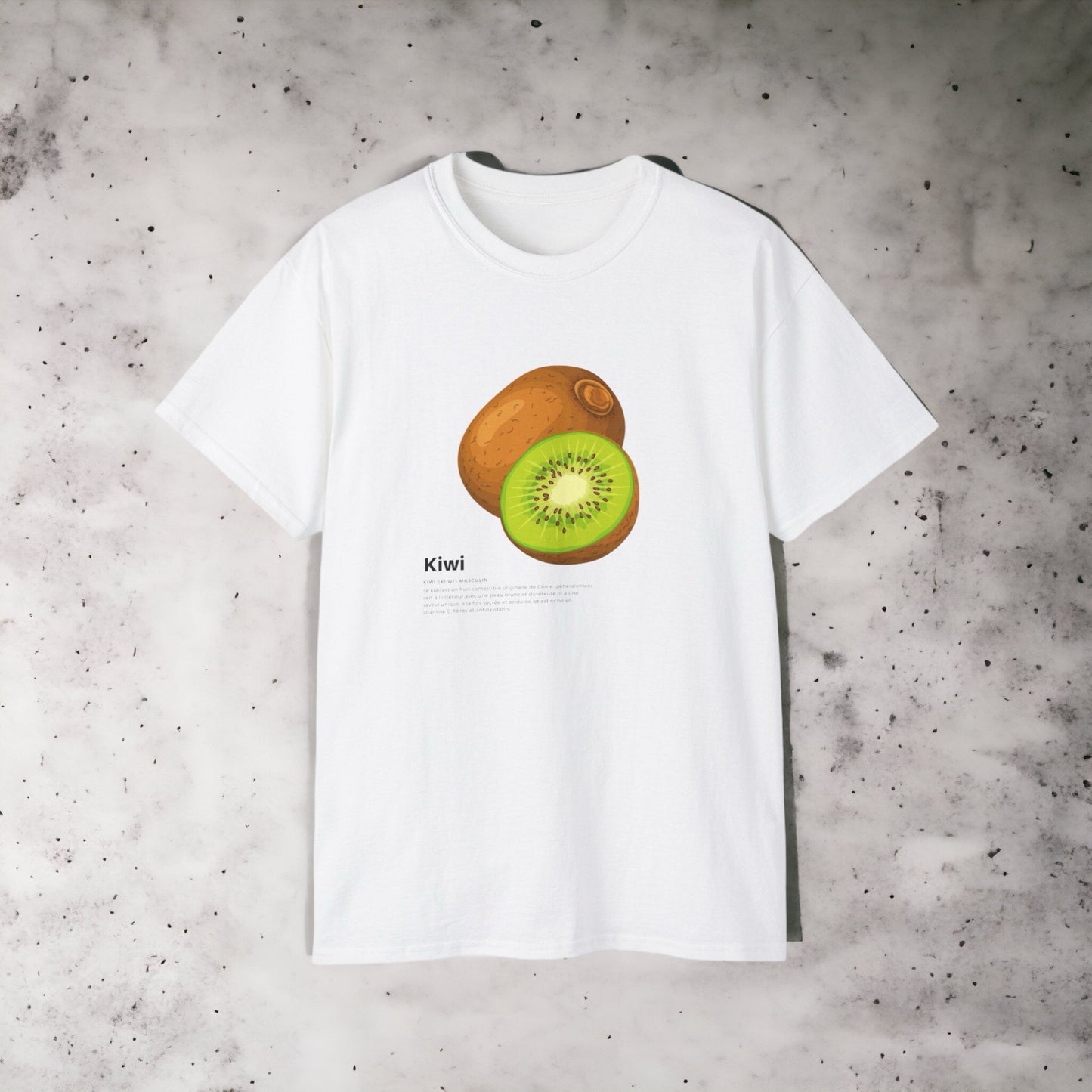 T-shirt Kiwi unisexe en coton épais, disponible en blanc ou rose. Typographie noire imprimée sur la poitrine.